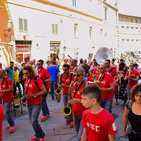 In Centro Da Piero - In Via Della Viola شقة بيرودجا
