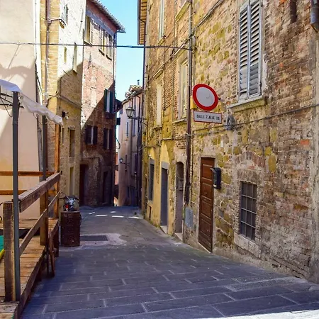 In Centro Da Piero - In Via Della Viola *