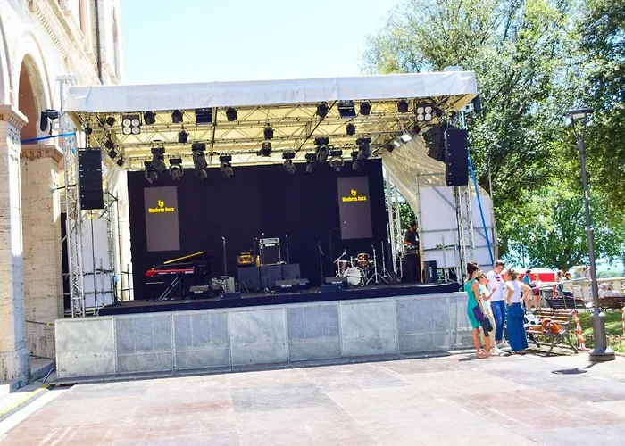 In Centro Da Piero - In Via Della Viola Perugia